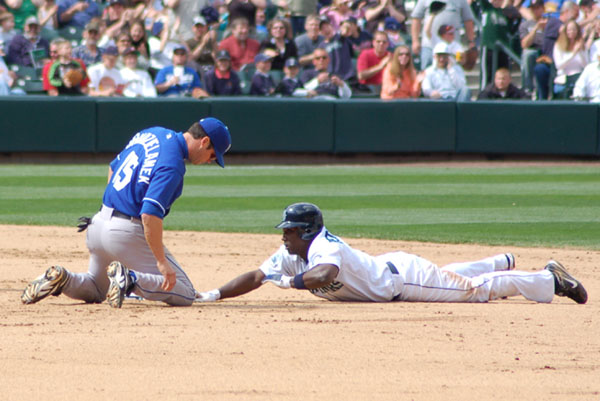 Mark Grudzielanek and Yuniesky Betancourt