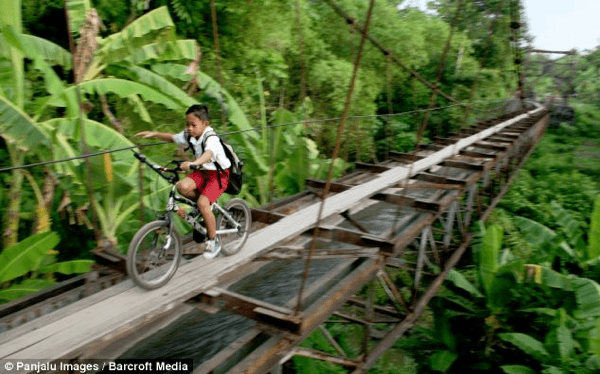 Children use an aqueduct