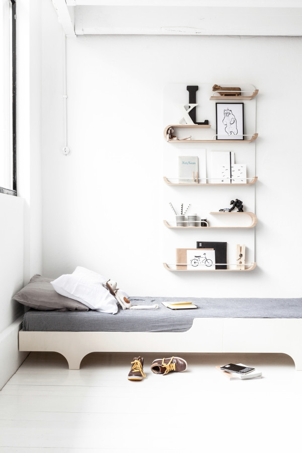 Customizable Minimal Shelving