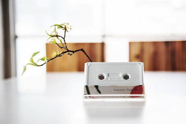 cassette vase