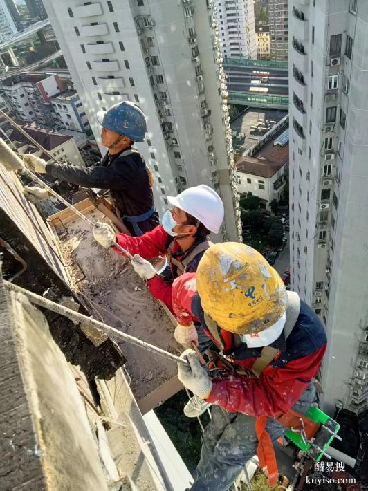 上海蜘蛛人高空防水维修 窗户边框渗水打胶