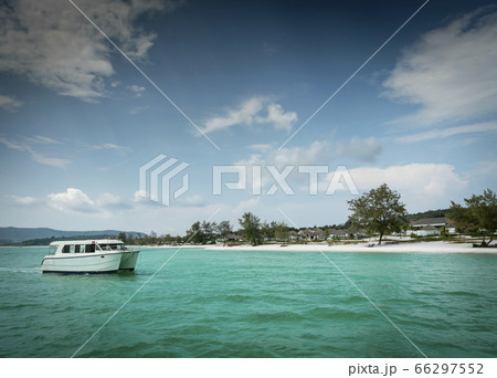 paradise beach in koh rong island near 66297552