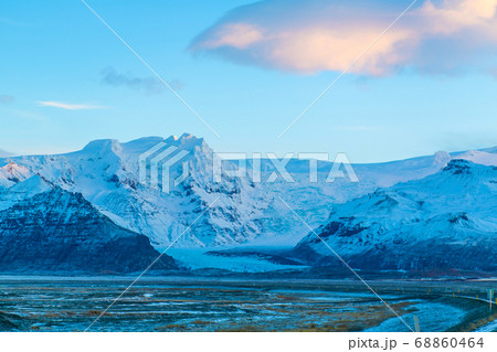 Iceland's incredible mountain landscape in winter. 68860464