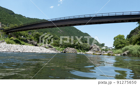 夏の奥多摩の景色 91275650