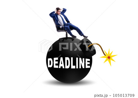 Deadline concept with bomb ready to explode 105013709