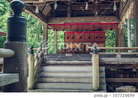 【口噛み酒】神楽殿【新海三社神社】 107728699