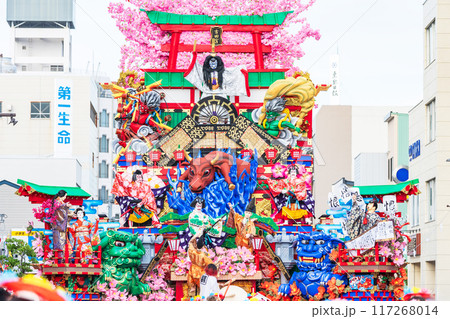 「青森県」豪華絢爛な山車の競演　八戸三社大祭・夏 117268014