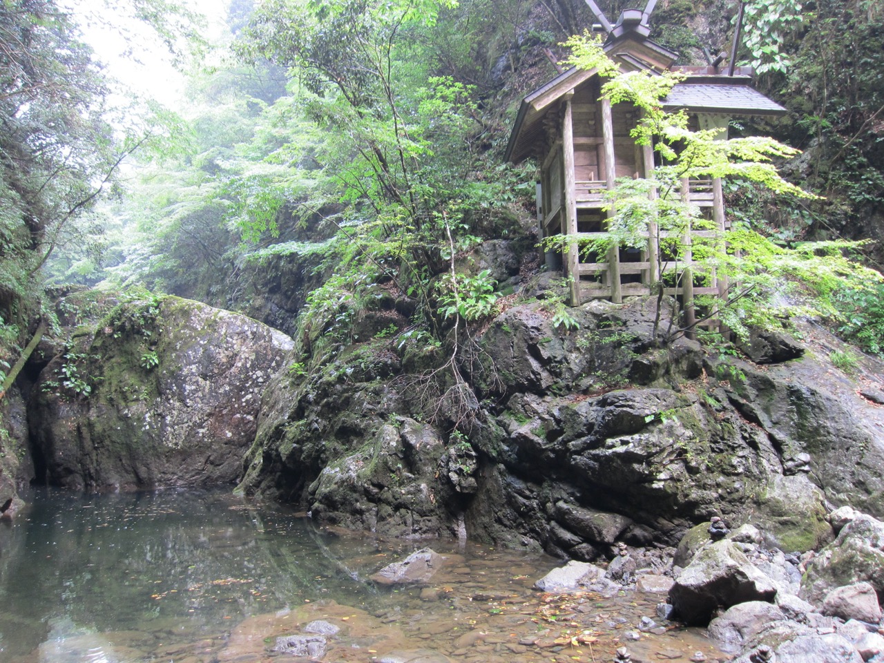 【日本の美しい禁足地vol.16】神が降臨したとされる地〜京都府福知山市の「天岩戸神社」〜