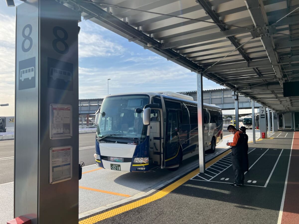 都内からも便利に！成田空港～軽井沢プリンスホテルスキー場行きの高速バスに「東京八重洲」経由便が誕生