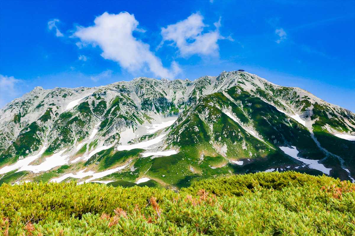 【万葉の時代より“神々が宿る山”とされてきた】富山県「立山」の開山伝説や見どころを紹介！