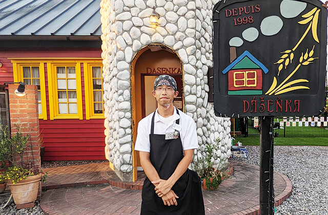 ダーシェンカ幸田本店のスタッフ