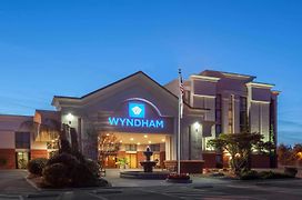 Wyndham Visalia