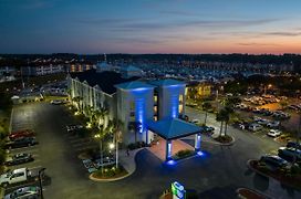 Holiday Inn Express North Myrtle Beach - Little River, An Ihg Hotel