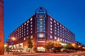 Le Meridien Boston Cambridge