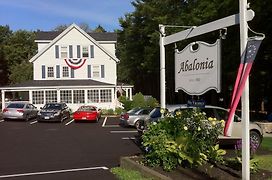 Abalonia Inn