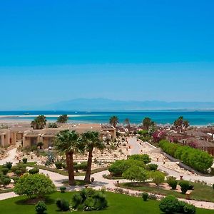 Sheraton Soma Bay Resort Hurghada Exterior photo