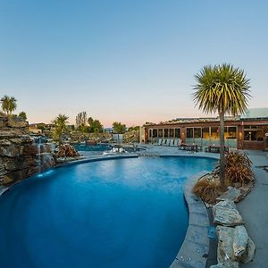 Oakridge Resort Lake Wanaka Exterior photo