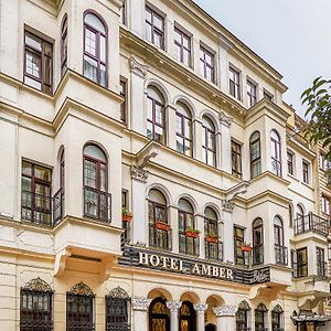 Amber Hotel & Spa Istanbul Exterior photo