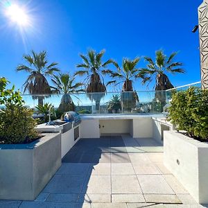 Aparthotel Downtown Los Angeles Skyline Balcony View Modern Penthouse Exterior photo