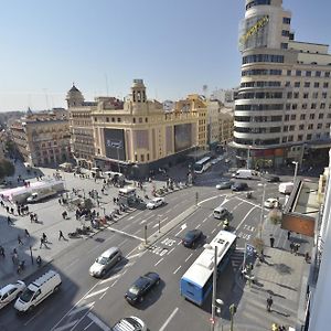 Hostal Valencia Madrid Hotel Exterior photo