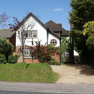 Auplands En-Suite Rooms Lymington Exterior photo