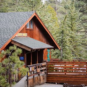 Idyllwild Camping Resort Cabin Exterior photo