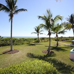 Gulf Breeze Cottages Sanibel Exterior photo