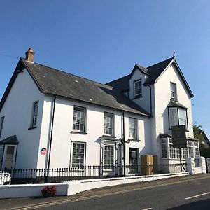 Rooms At The Highcliffe Aberporth Exterior photo