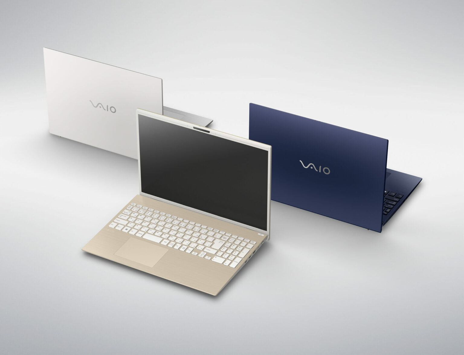  スタンダードな大画面ノートを求める人へ ／ 16.0型ワイド VAIO F16