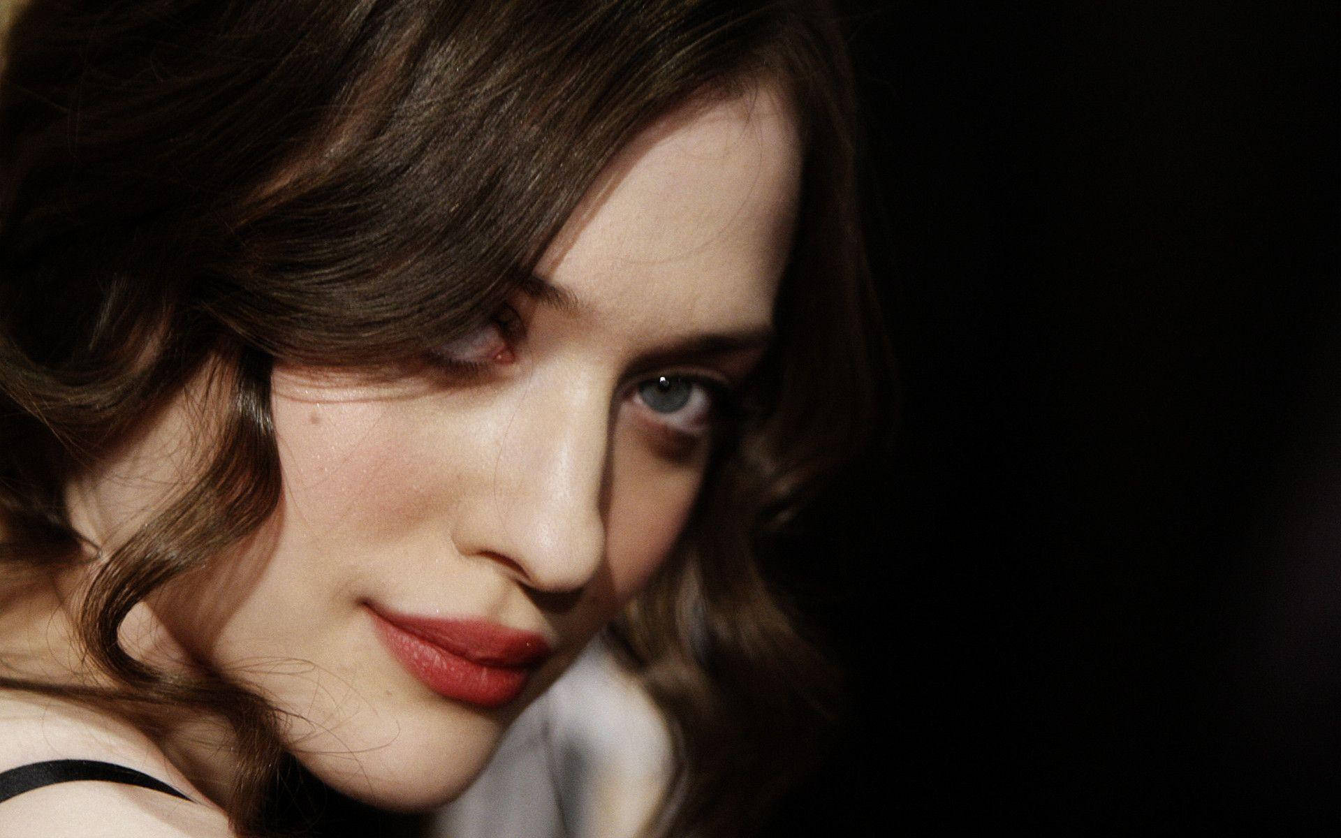 Kat Dennings Papel de Parede