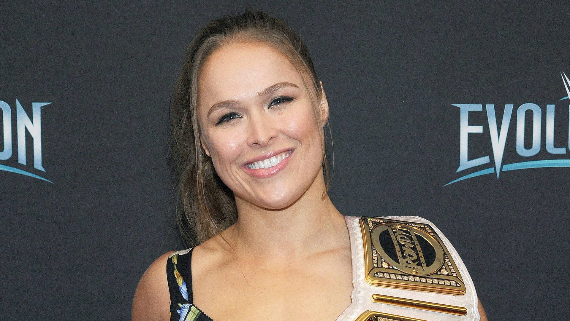 Ronda Rousey Wallpaper