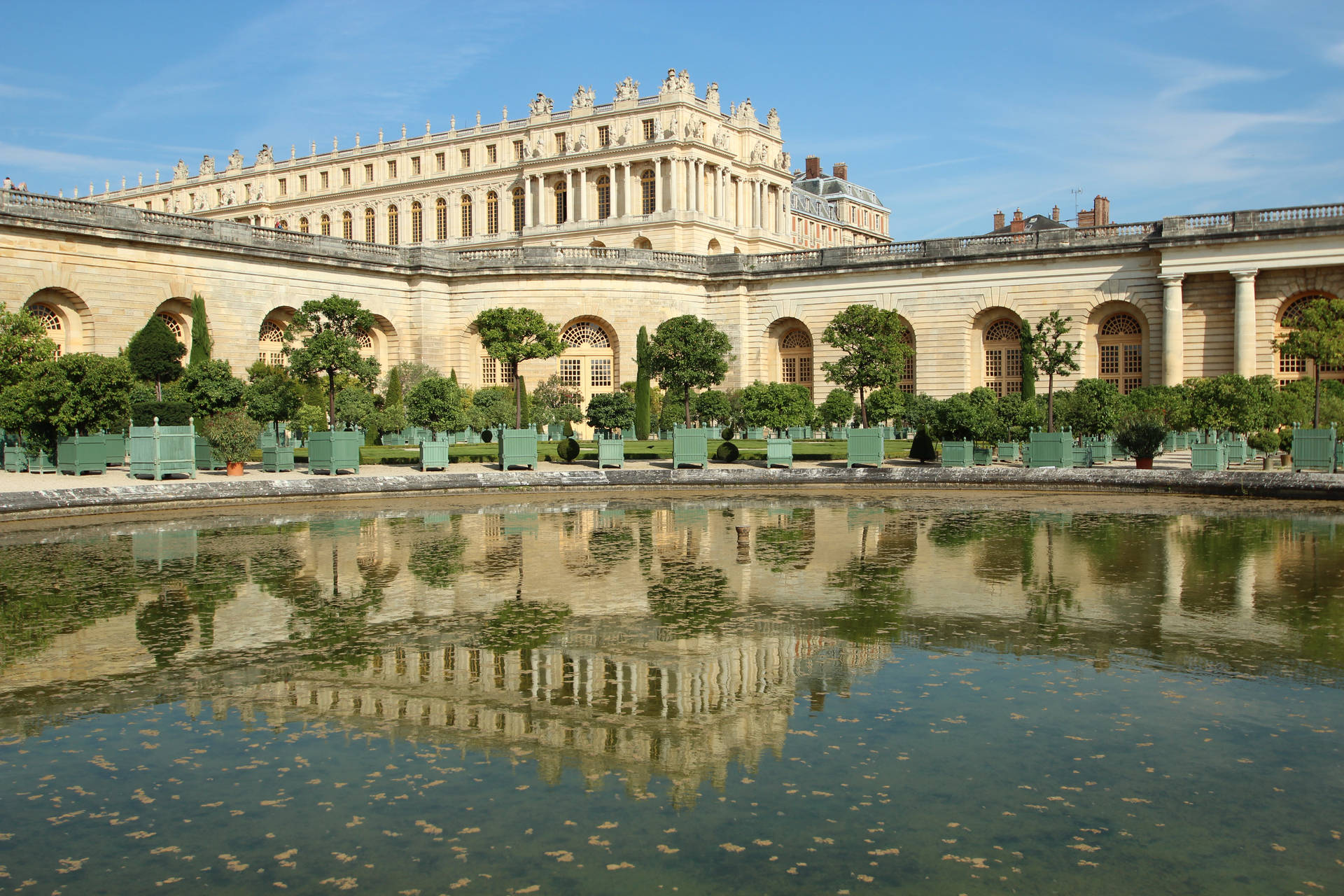 Versailles Wallpaper