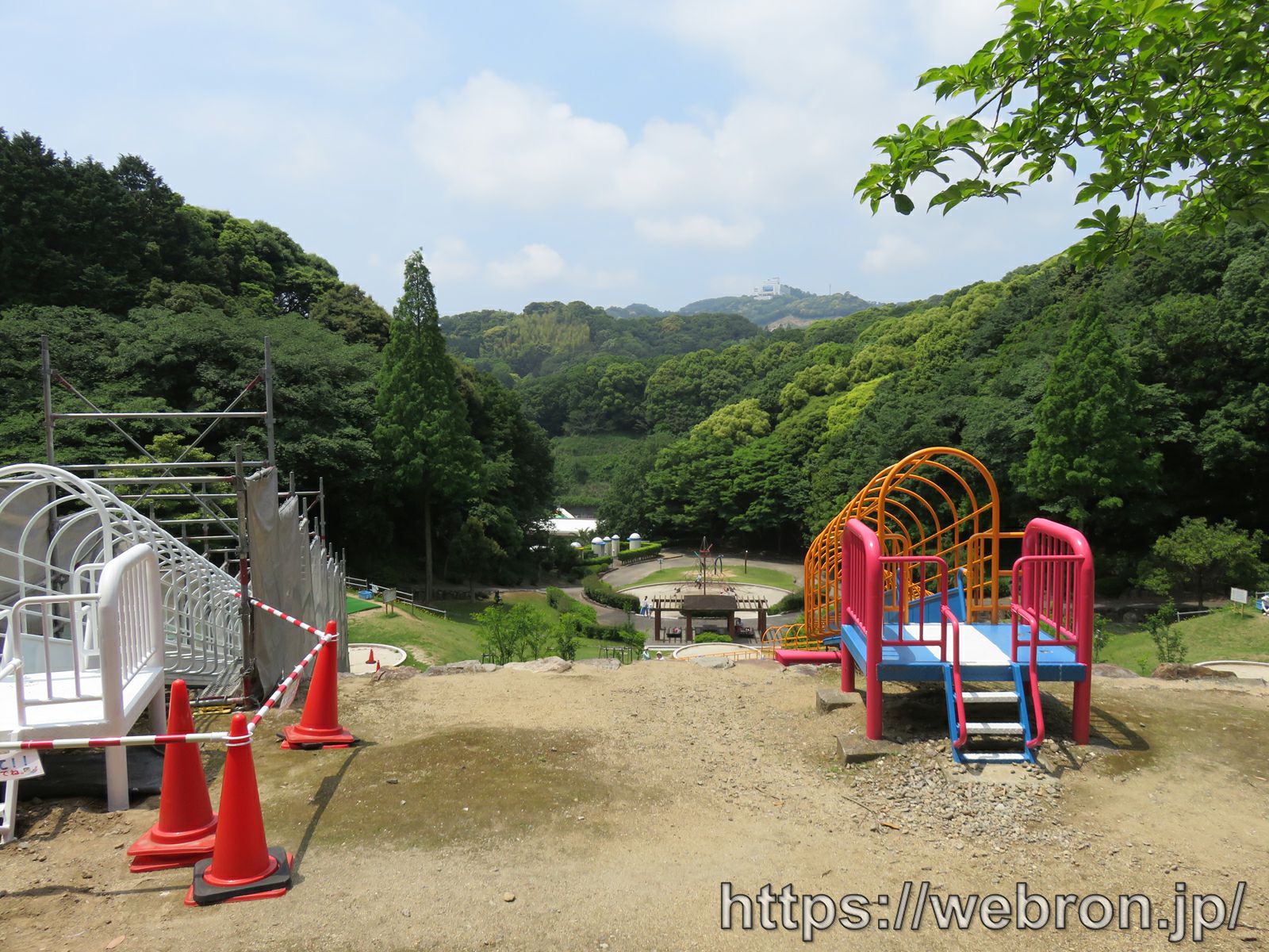 愛知こどもの国のあさひが丘のぼうけん広場