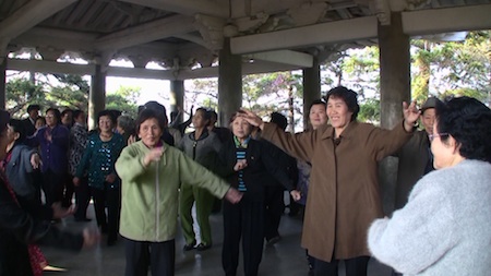 PyongYang2011Dancing.jpg