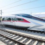 高速鉄道、時速４００キロ営業へ　中国、世界最速車両を公開