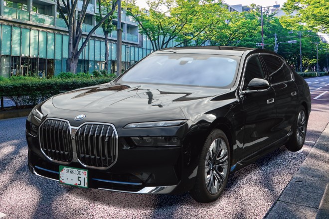 BMW i7 ＜電気自動車＞