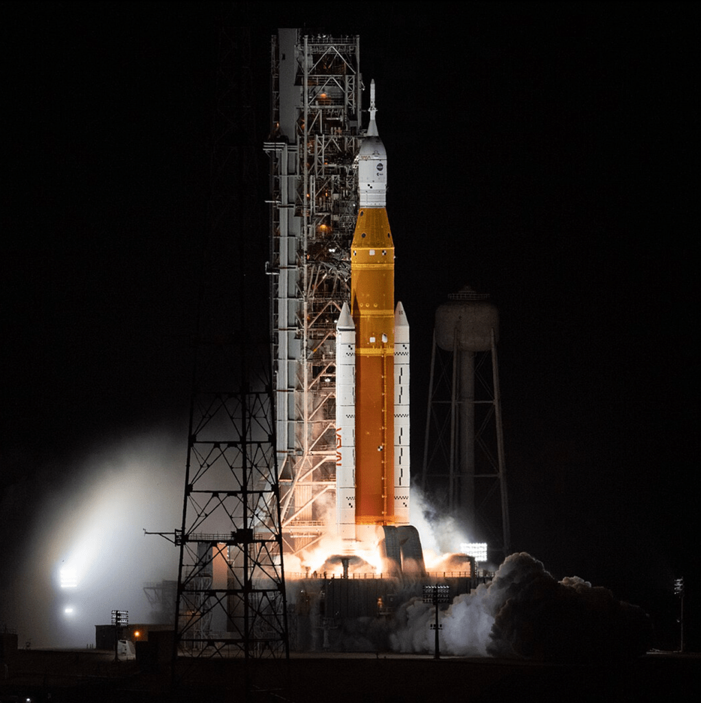 Photo of SLS on launchpad