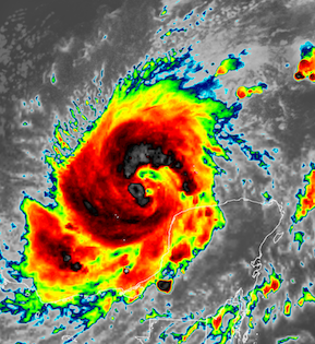 GEOS-2km Exp simulation of Hurricane Milton