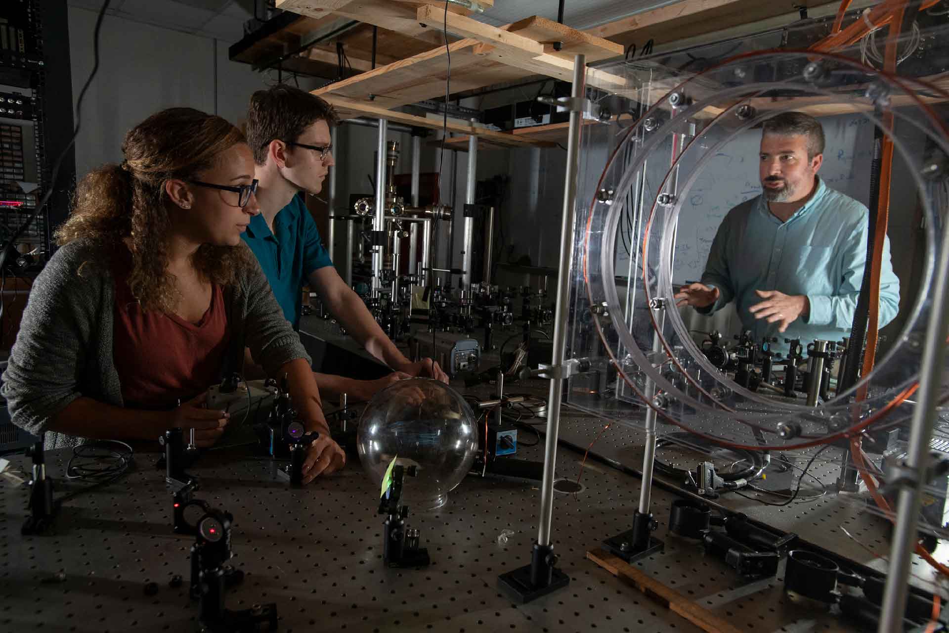 SMCM students in the lab