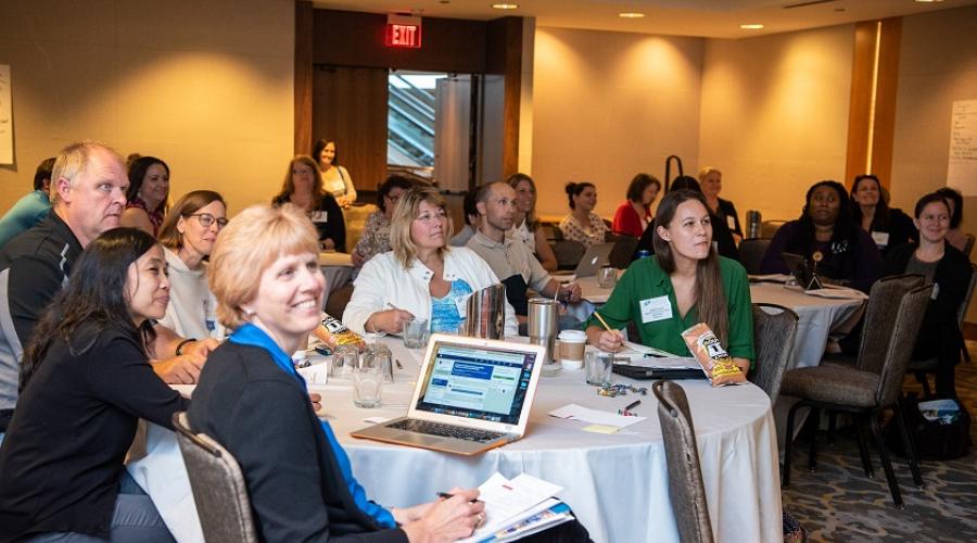 Educators attend a session at the 2018 Research Teachers Conference.