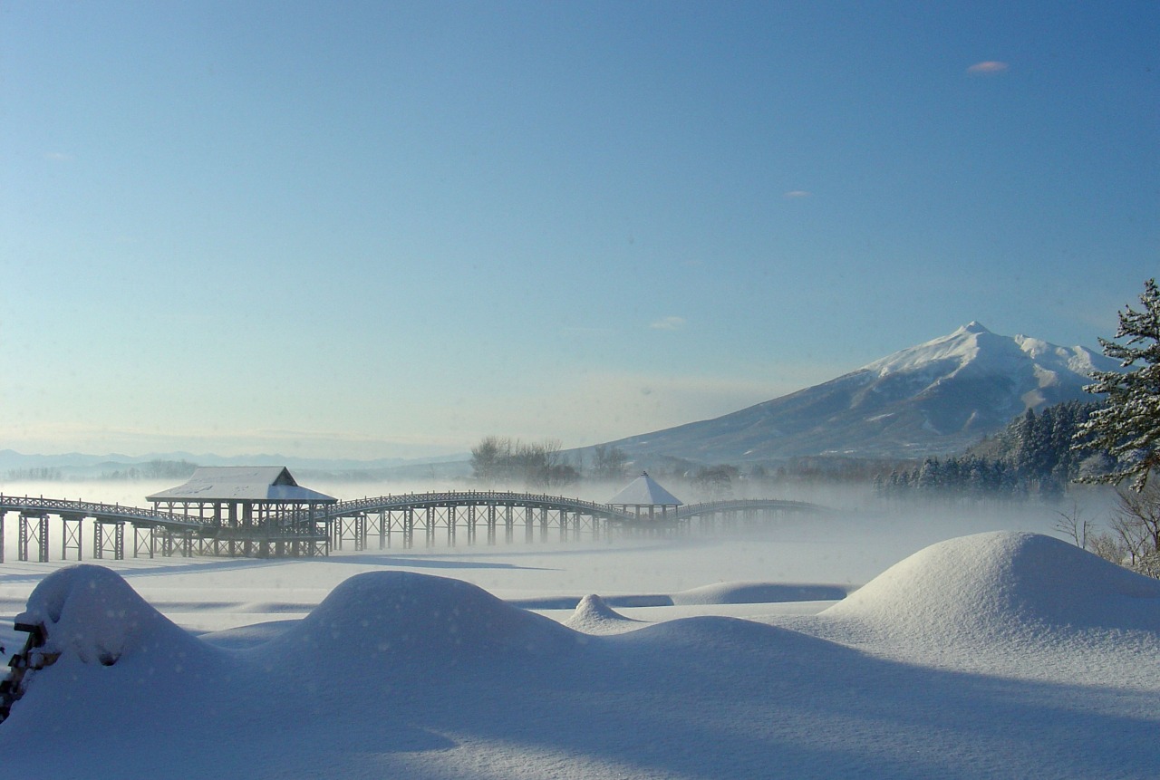 鶴の舞橋