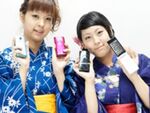 フィーチャーフォンライクなスマホ「007SH」を女子とチェック!!