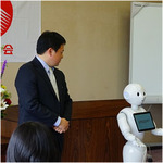 Pepperが入学式で祝辞を述べた、コードアカデミー高等学校2回目の入学式