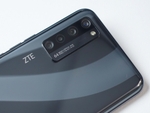 ディスプレーにカメラを埋め込んだZTE「AXON 20 5G」は使えるのか？