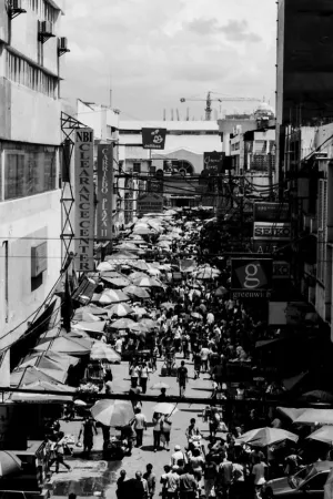 Throng in Quiapo