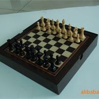 国际象棋与西洋跳棋二合一组合游戏棋