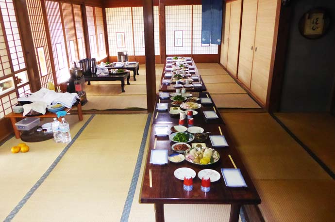 古民家での昼食