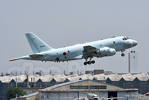 P-1（5504） - NAF Atsugi Spring Festival 2017 の飛行訓練(？)