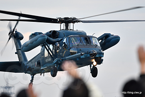 UH-60J（98-4588） - 帰投機を見送ってから僕も帰投（入間基地航空祭 2018）