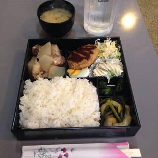 ミンチカツ弁当